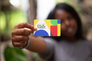 Governo amplia Bolsa Família
