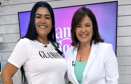 Flávia e Mônica Cunha no programa Manhã Total