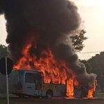 Ônibus do transporte urbano em Uberlândia incendiados