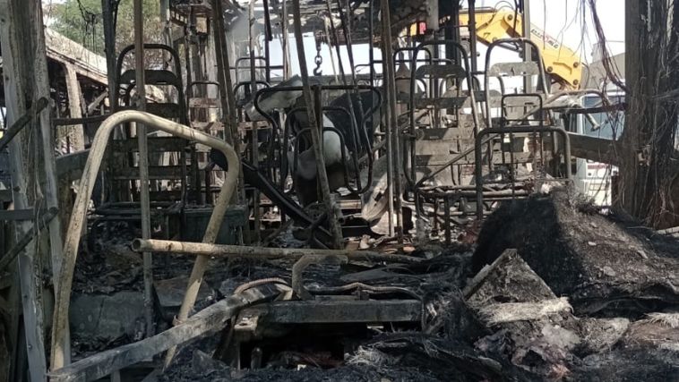 Ônibus do transporte urbano em Uberlândia incendiados