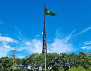 Bandeira do Brasil na Esplanada dos Ministérios