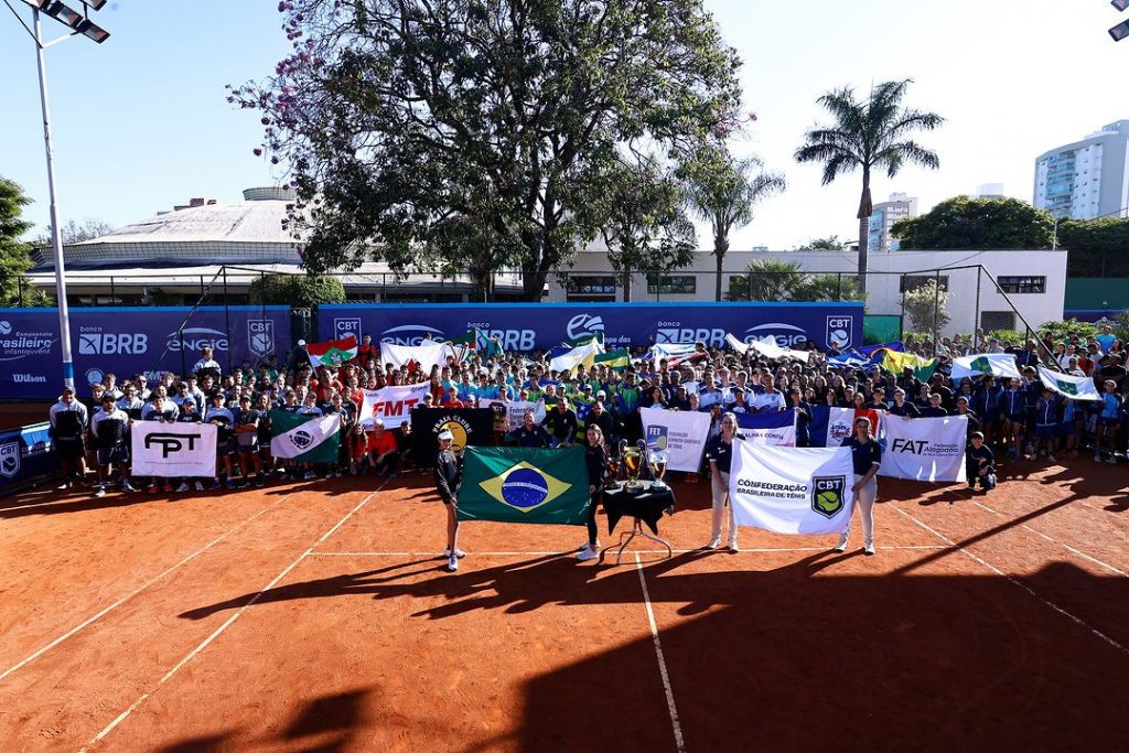 Atletas de tênis na Copa das Federações de Tênis