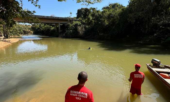 Corpo de Bombeiros realiza buscas por adolescente morto em Ibiá