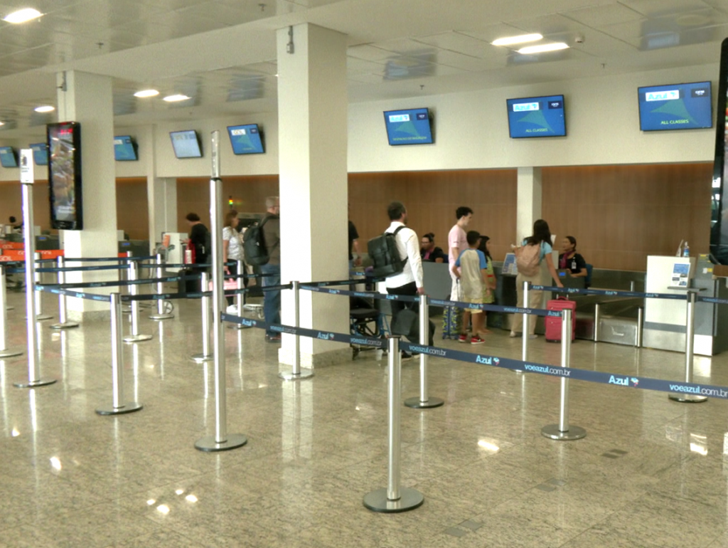 Parte interna do aeroporto de Uberlândia