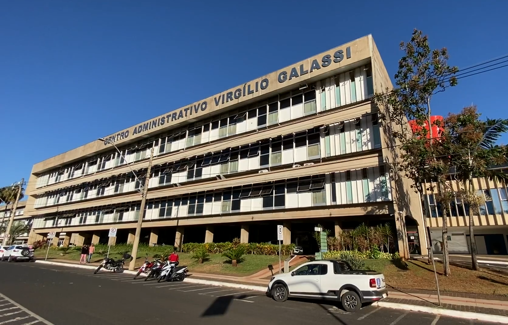 Aumento salarial prefeito e vice-prefeito