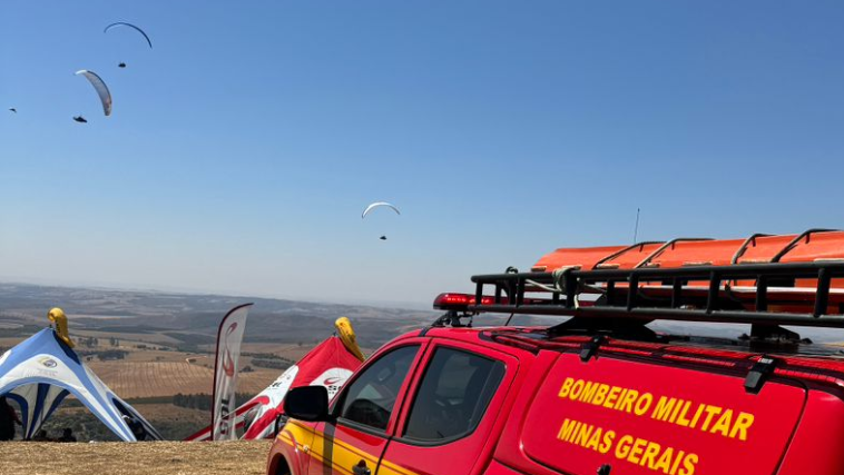 Corpo de bombeiros mantém ponto base preventivo próximo ao Campeonato Brasileiro de Parapente 2024 - Foto: Corpo de Bombeiros/ Divulgação