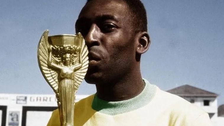 Pelé é um dos maiores jogadores que disputaram a Copa do Mundo