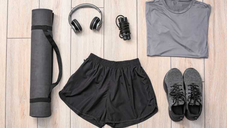 Roupas esportivas devem ser pensadas antes da prática de exercícios físicos.