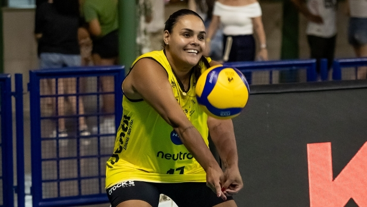 Time que vai representar o Praia na Superliga Feminina de Vôlei.