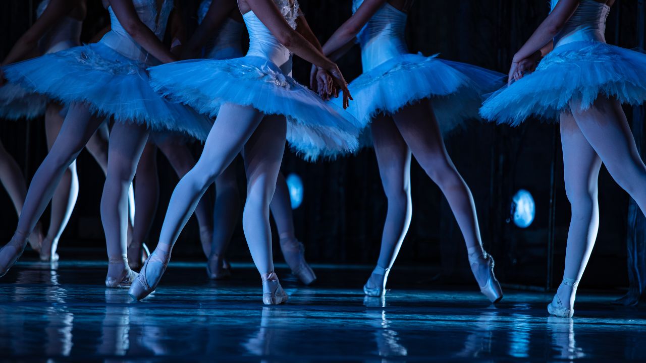 Mostra de dança e arte será dividida em duas sessões - Crédito: Freepik