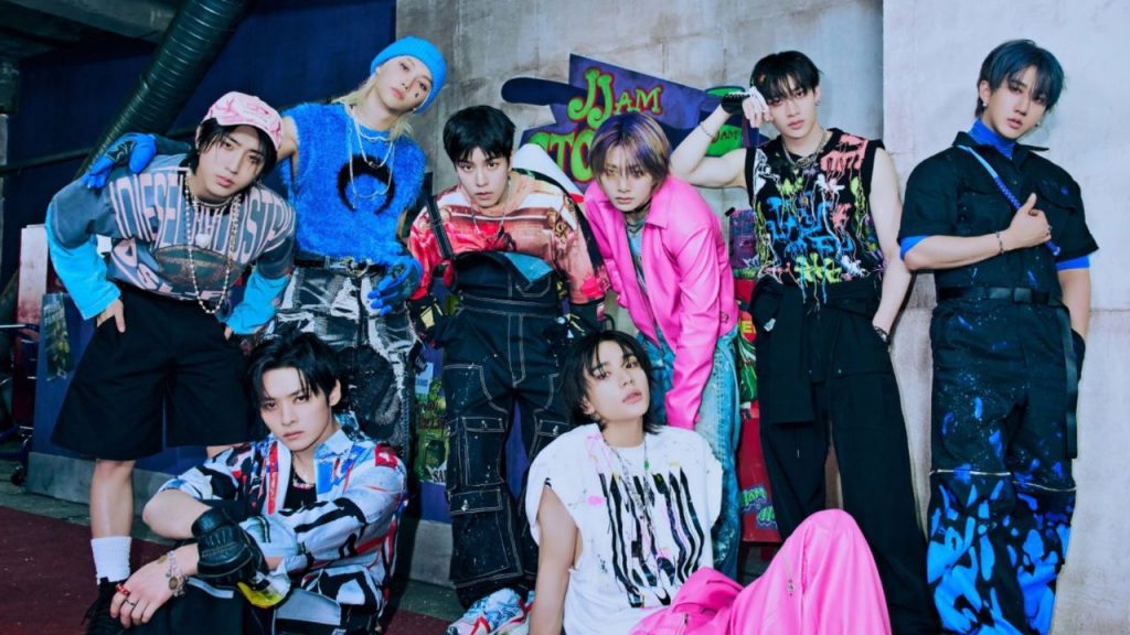 Stray Kids