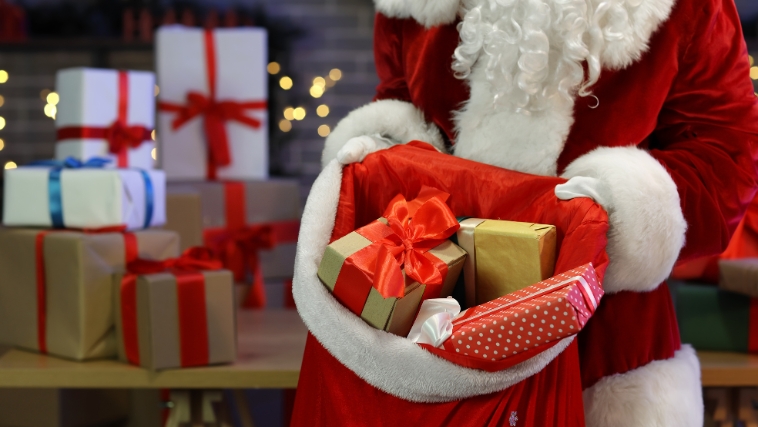 Campanha Você Noel para trazer felicidade a crianças carentes