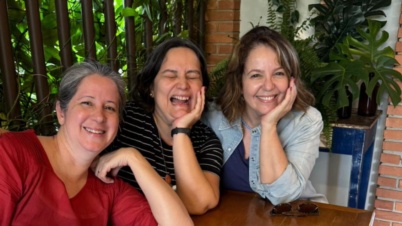 Trio de amigas: Liliana, Glenda e Mônica Cunha Trio de amigas: Liliana, Glenda e Mônica Cunha