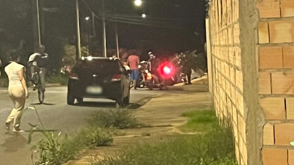 Um jovem de 29 anos foi baleado no bairro Jardim Esperança