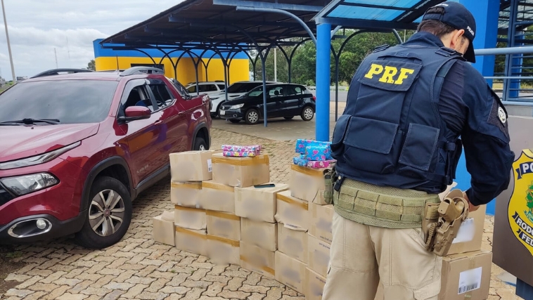 Presente inusitado escondia aproximadamente 400 quilos de maconha.