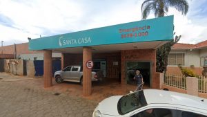 Hospital Santa Casa, onde a vítima foi encaminhada após facada em Patrocínio