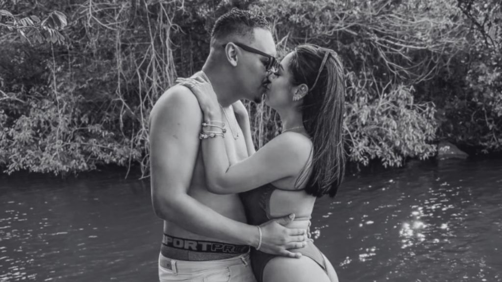 jeniffer e o marido