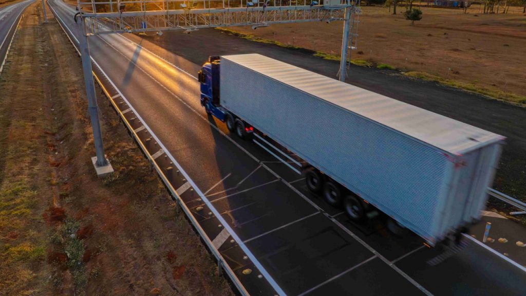 Balanças de pesagem em movimento entrarão em operação fiscalizatória nas BRs 364 e 365