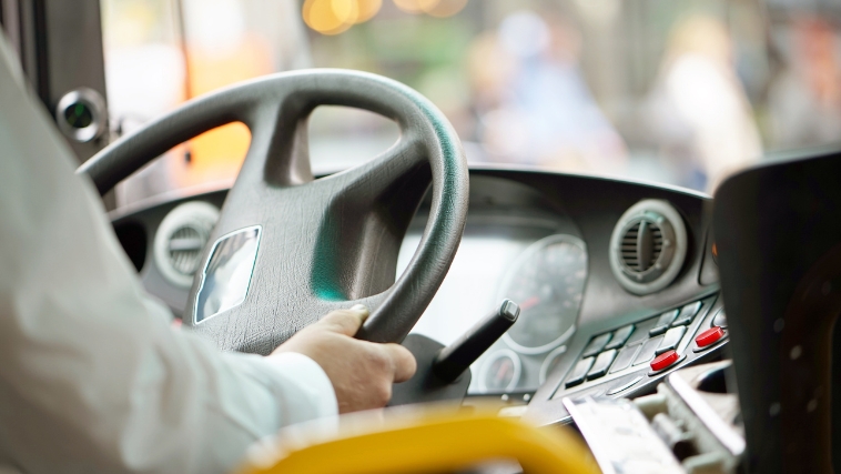 Motorista de Ônibus Rodoviário está entre os salários mais altos no Sine Uberlândia - Crédito: Freepik