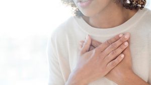 A ansiedade não afeta apenas a mente, mas também o corpo. Reconhecer seus sinais e buscar ajuda é essencial para cuidar da saúde de forma completa - Crédito: Freepik