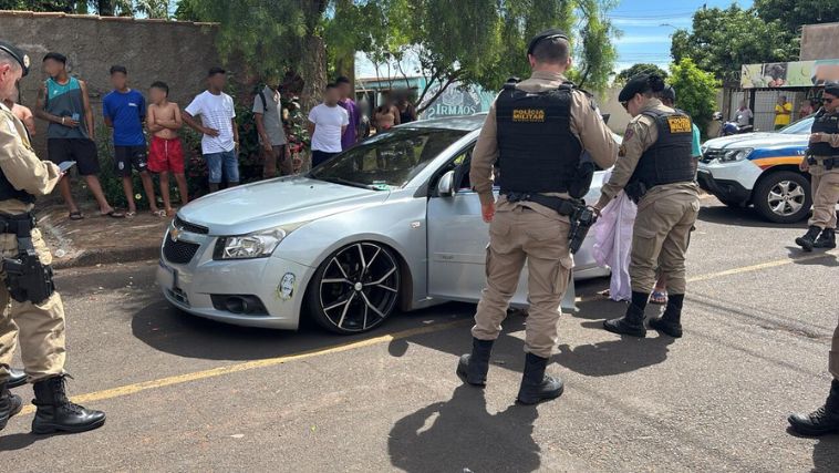 morto-com-tiros-a-queima-roupa-uberlândia Homem é morto com tiros a queima-roupa