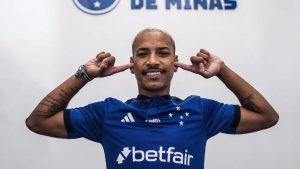 Matheus Pereira naõ tem interesse em sair do Cruzeiro - Crédito: Gustavo Aleixo/Cruzeiro