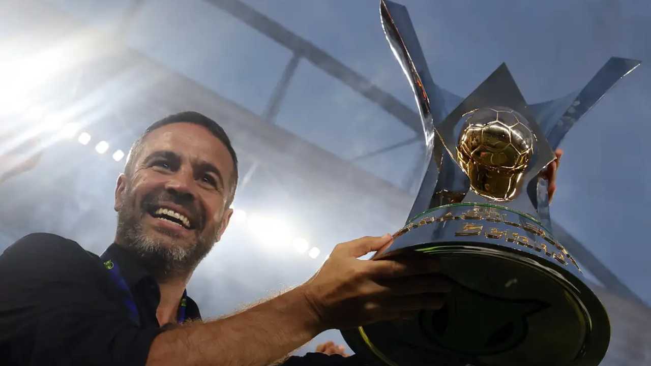 Artur Jorge está de saída para o Catar
