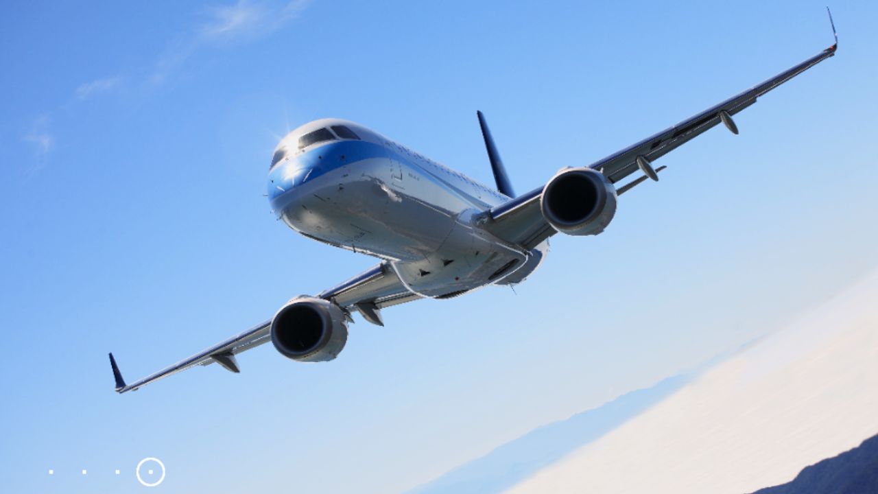 Avião cai em Aktau