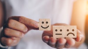 Reconhecer e nomear suas emoções é uma boa maneira de controlar a ansiedade - Crédito: Freepik