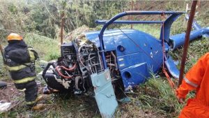 Helicóptero cai em zona Norte de São Paulo e deixa dois mortos - Crédito: Reprodução/ "X"