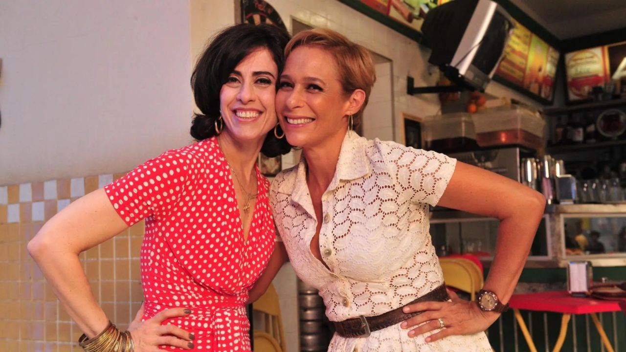 fernanda-torres-carreira-globo-de-ouro Fernanda Torres e Andréa Beltrão em Tapas & Beijos - Crédito: Reprodução/Globo