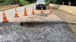 Cratera se abre