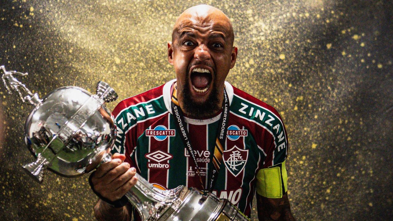 felipe-melo-aposentadoria-fluminense Felipe Melo foi tricampeão da Libertadores - Crédito: Reprodução/ Fluminense FC