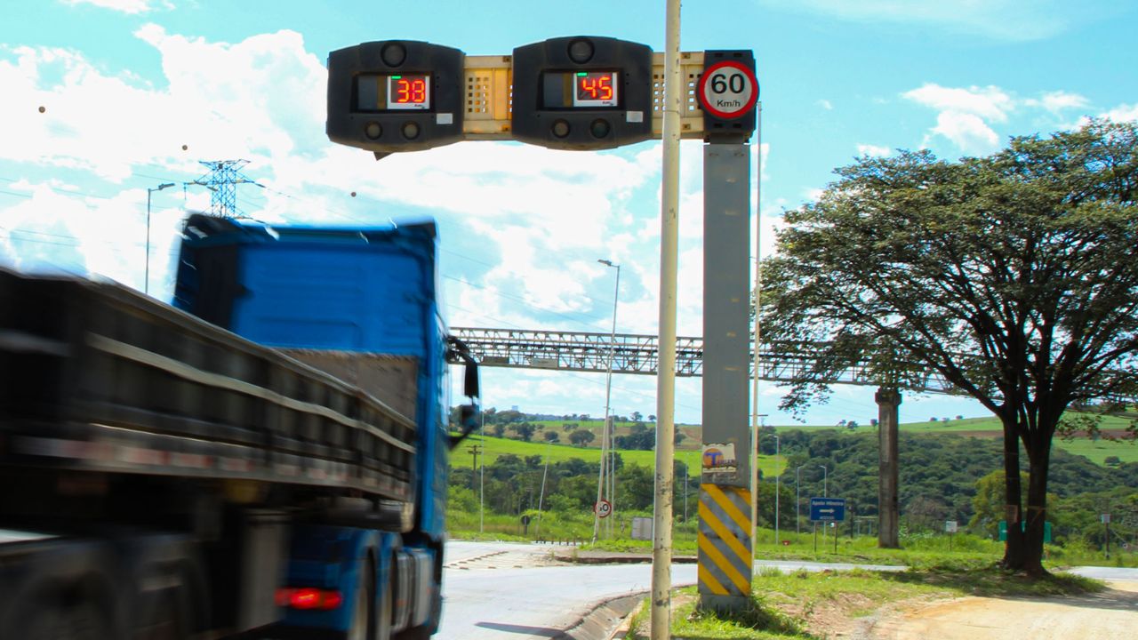Minas Gerais vai ampliar radares eletrônicos nas rodovias estaduais Minas Gerais vai ampliar radares eletrônicos nas rodovias estaduais