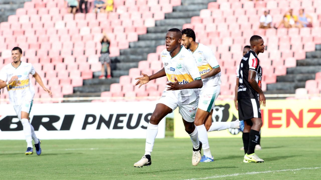 Uberlândia x Betim: semifinal do Troféu Inconfidência começa neste domingo (16) Uberlândia x Betim: semifinal do Troféu Inconfidência começa neste domingo (16)
