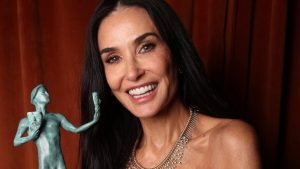 Demi Moore vence SAG Awards