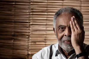 Gilberto Gil inicia turnê de despedida em Salvador