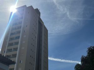Clima firme e temperaturas amenas marcam o fim de semana em Uberlândia