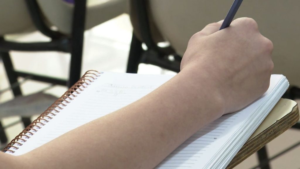 Adolescentes têm a oportunidade de se prepararem para o mercado de trabalho