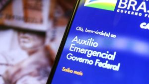 devolução do auxílio emergencial em Minas