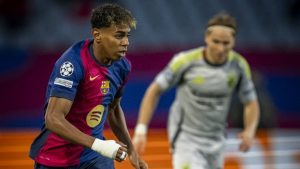 Lamine Yamal desmonta defesa do Benfica e dá assistência para golaço na Champions; veja o gol