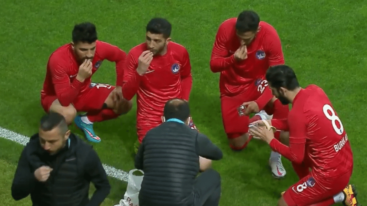 Ramadã 2025: jejum e desafios de jogadores de futebol durante o mês sagrado Ramadã 2025: jejum e desafios de jogadores de futebol durante o mês sagrado