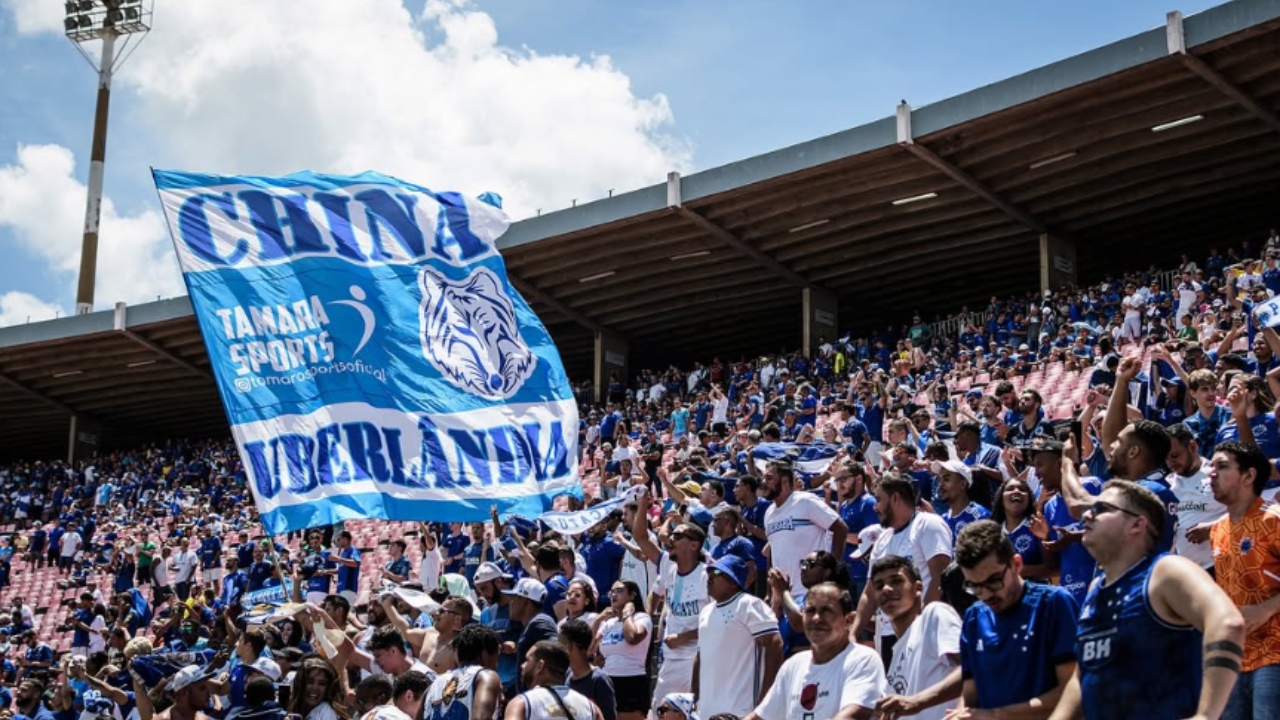 Cruzeiro pede mudança de jogo contra o Vasco para Uberlândia Cruzeiro pede mudança de jogo contra o Vasco para Uberlândia