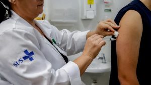 abastecimento de vacinas