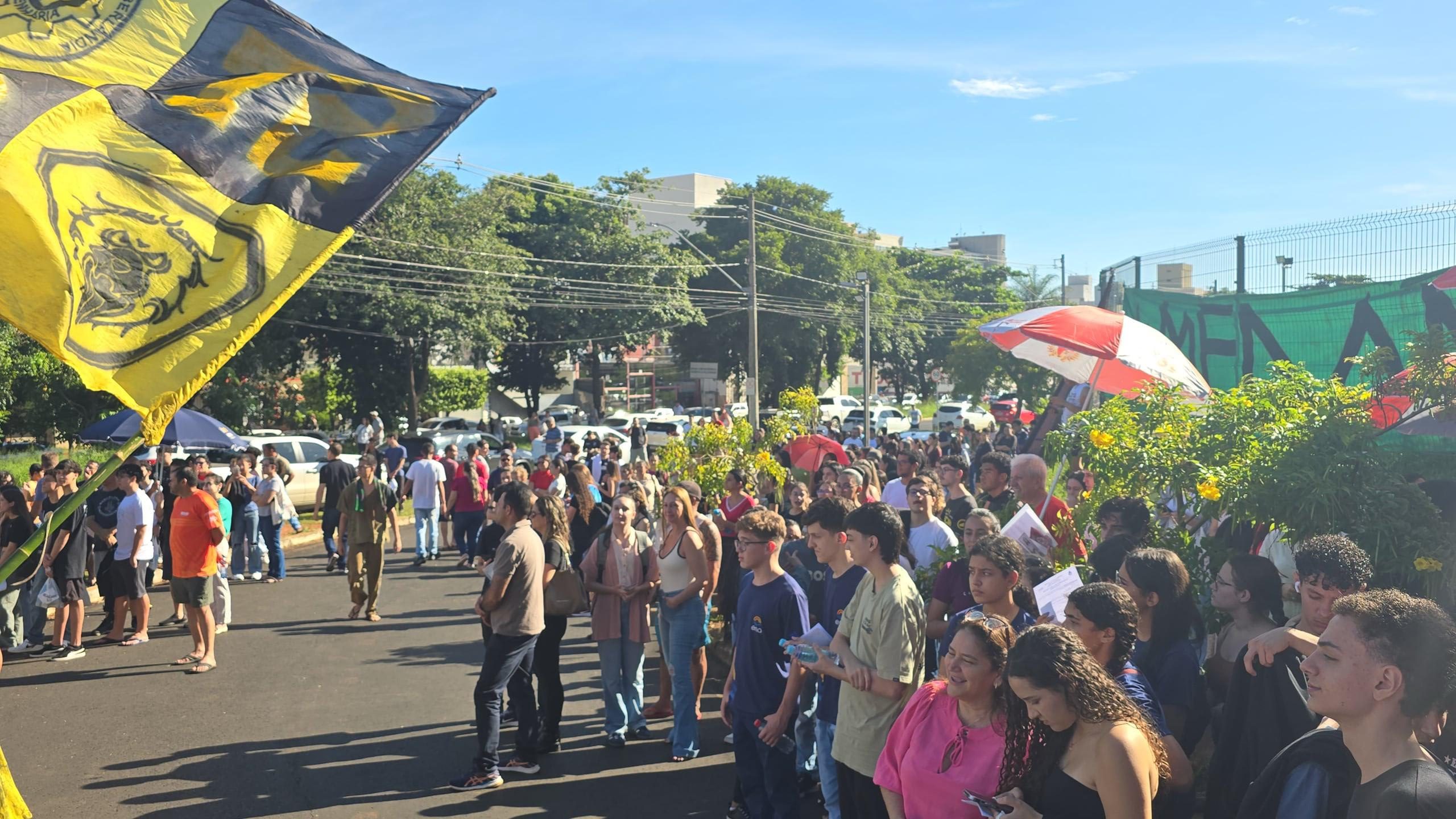 Segundo a instituição, mais de 20 mil pessoas são esperados para o processo seletivo de vestibular 2025/2, neste domingo (2)- Crédito: Francisco Filho/ Arquivo