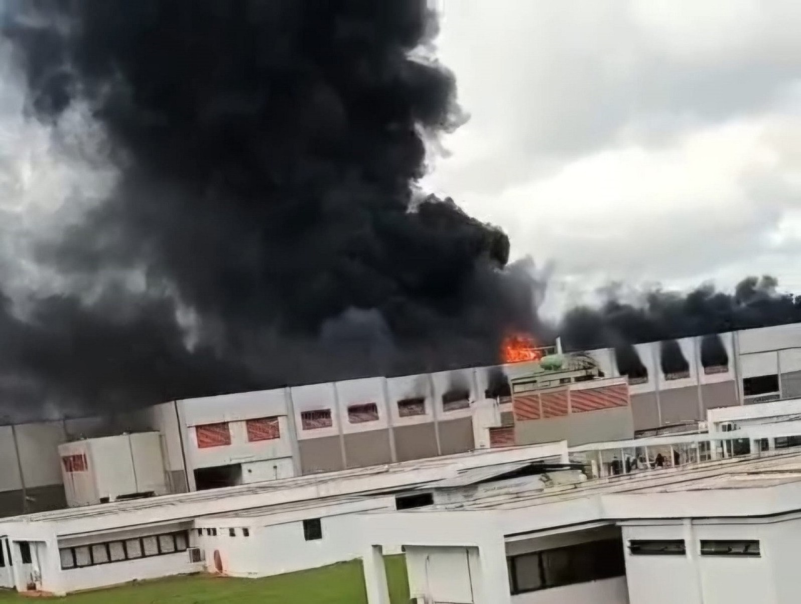 incêndio