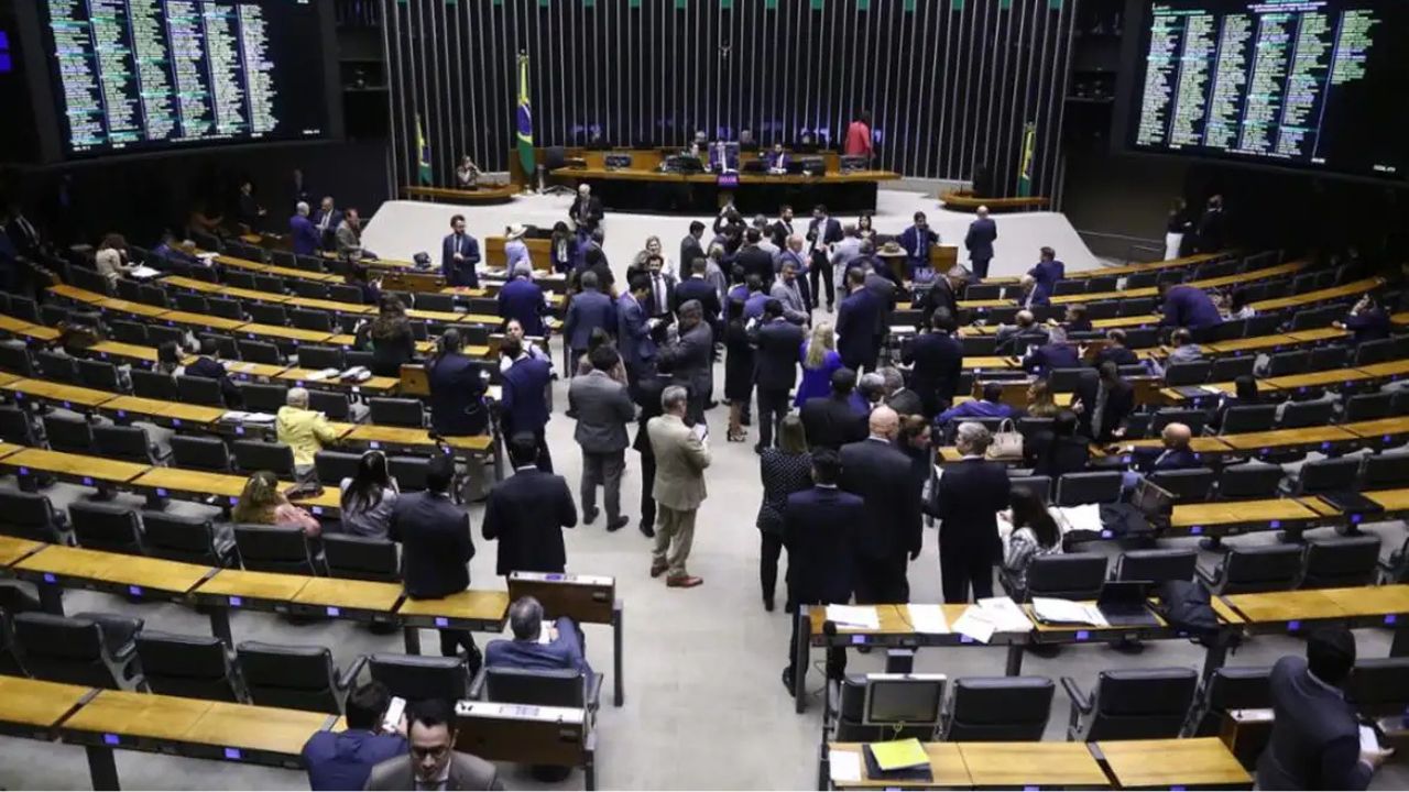 Câmara dos Deputados // PL da Adultização deverá ser votada em breve