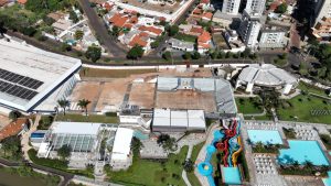 Espaço onde será a nova arena do Praia Clube
