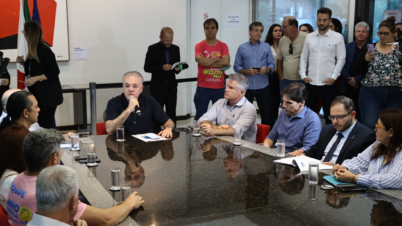 pl-aceleracao-economica Prefeito Paulo Sérgio afirmou que a PL visa melhorar o aproveitamento de bens e serviços públicos no município