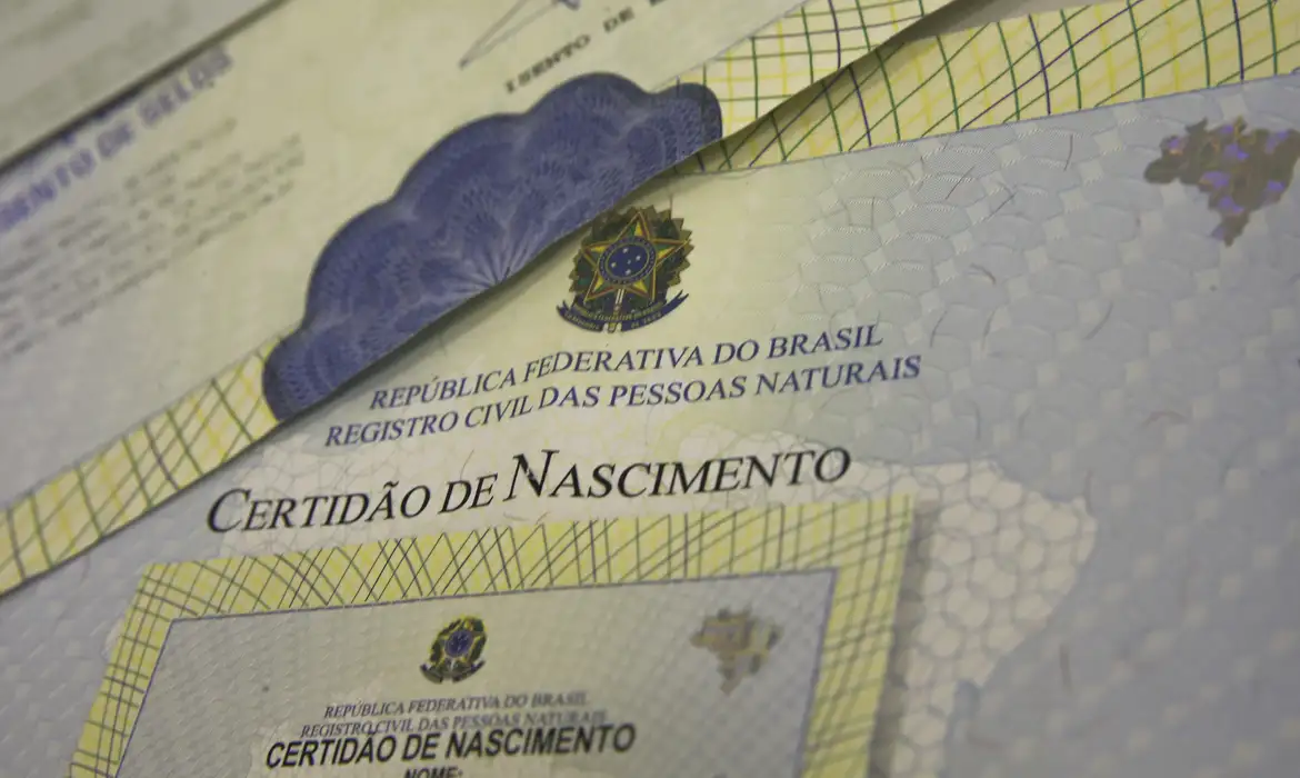 Mudança de nome cresce em Minas Gerais desde 2022 mineiros-mudam-de-nome